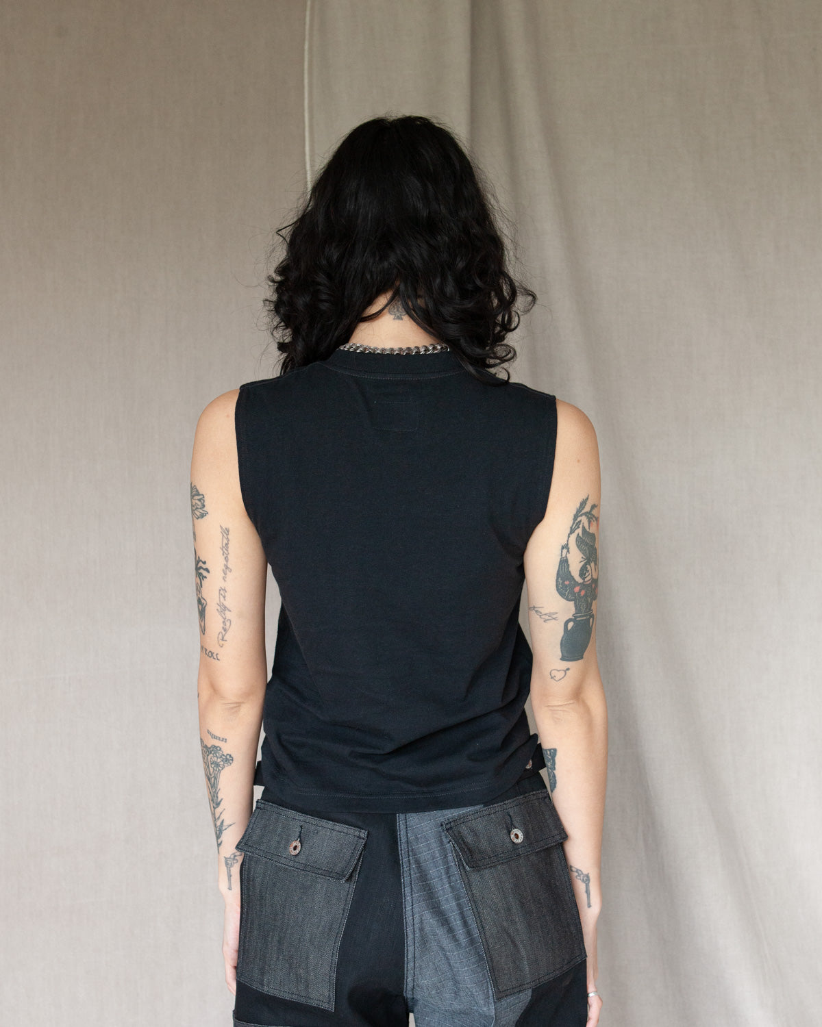 W'MENSWEAR TANK - BLACK