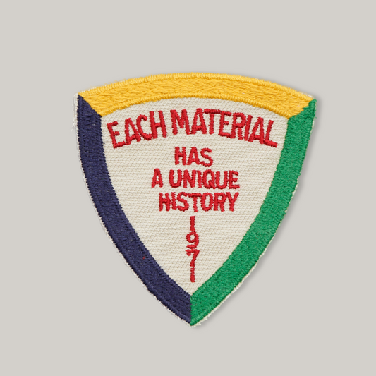 NIGEL CABOURN WAPPEN LARGE EMBLEM - GREY