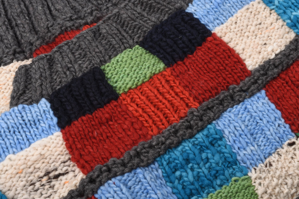 CHAMULA SAMPLER SQUARES PULLOVER - GREY