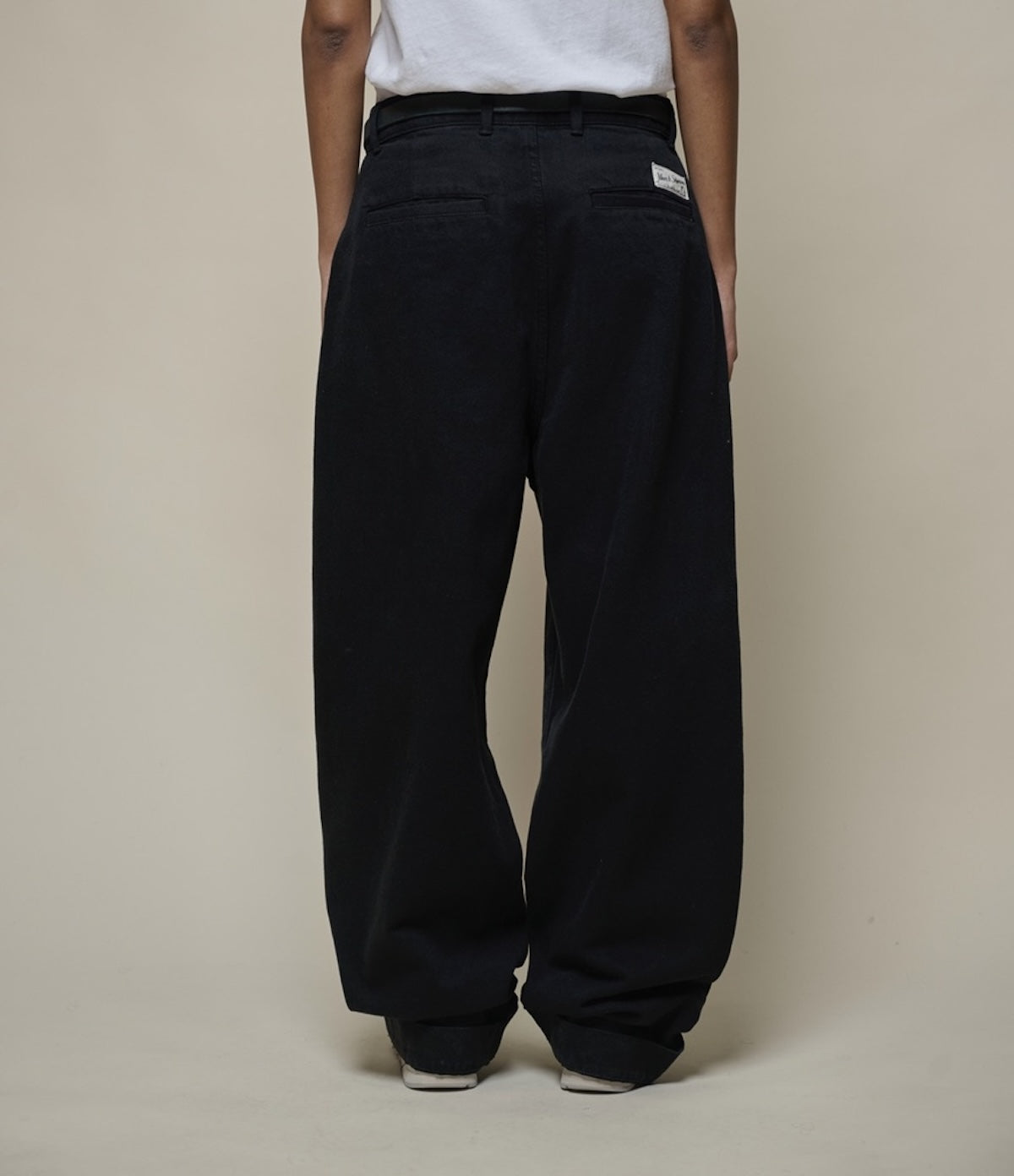 MERZ B. SCHWANEN UNISEX HIGH RISE CHINO - BLACK