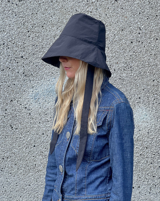 A BRONZE AGE MILO HAT - BLACK