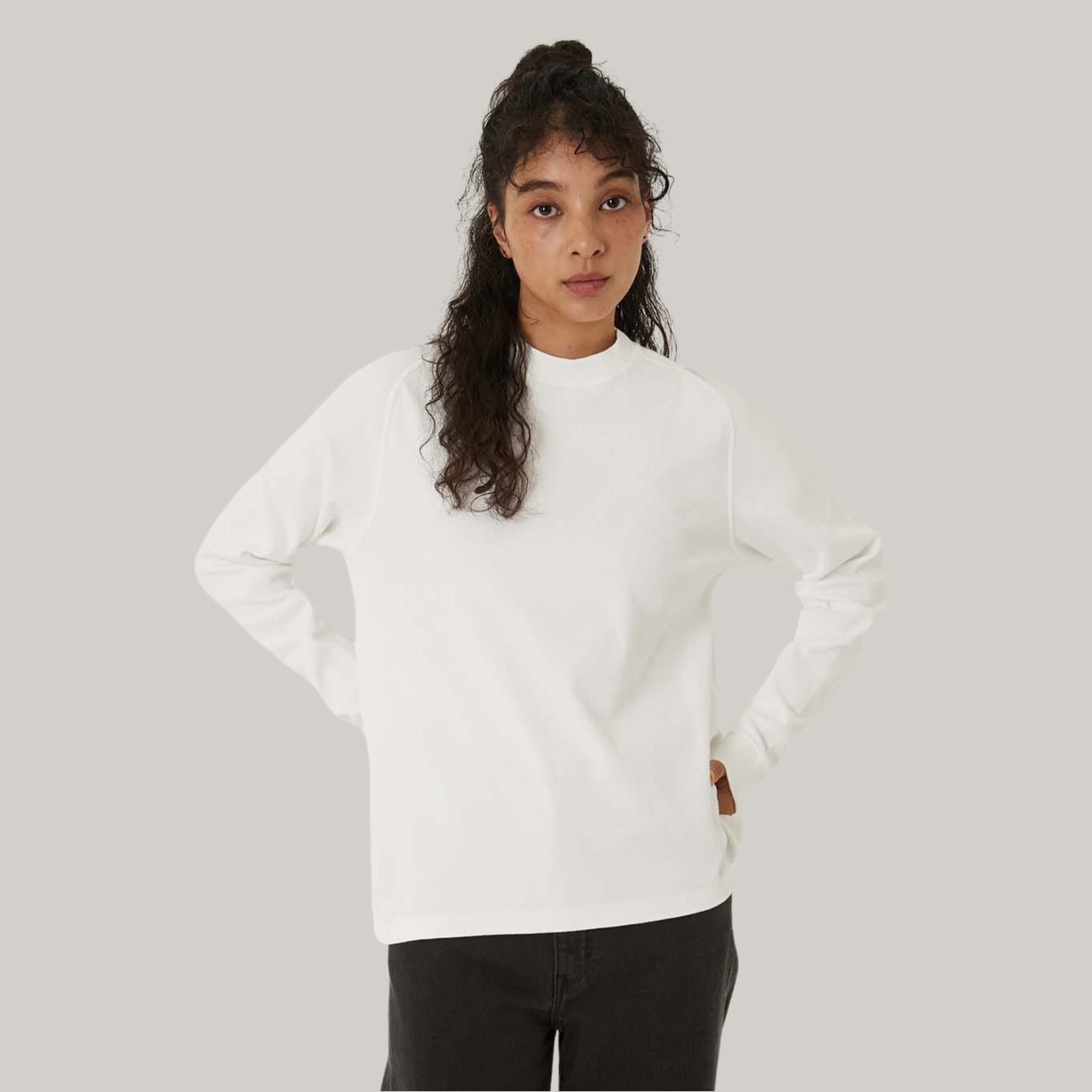 BLUE BLUE JAPAN MOD SLUB COTTON CREWNECK LS TEE - NATURAL