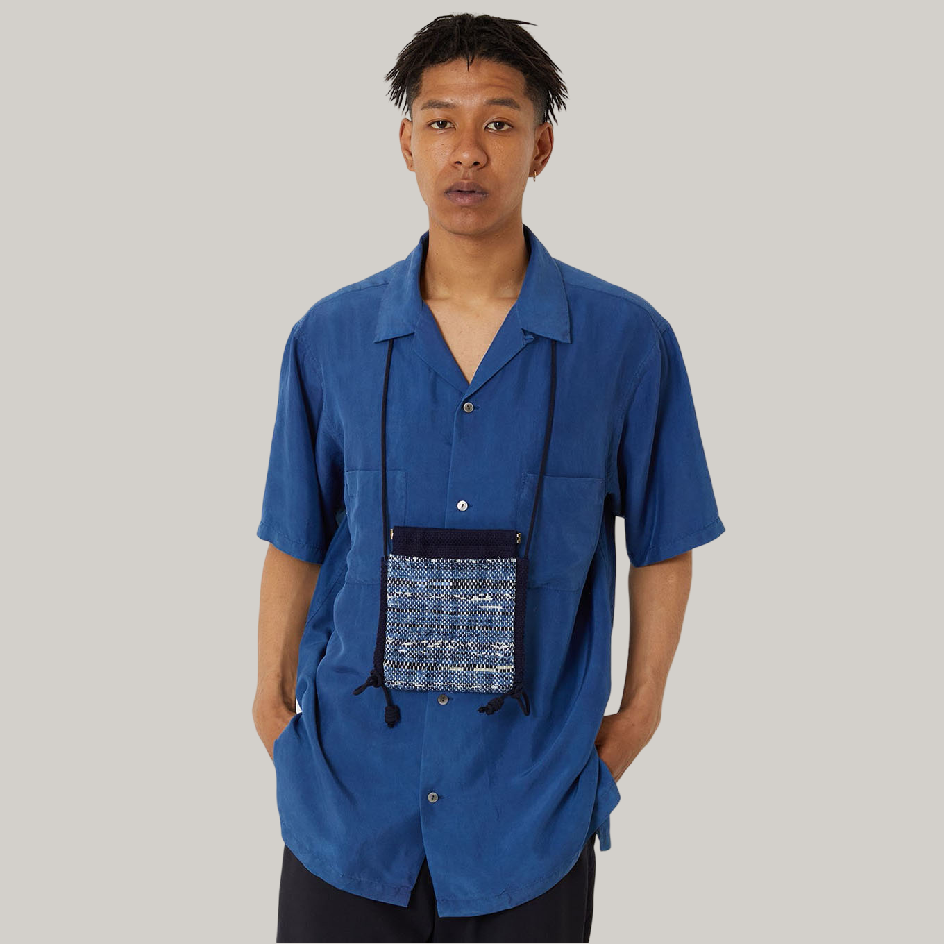 BLUE BLUE JAPAN SAKIORI POUCH - INDIGO