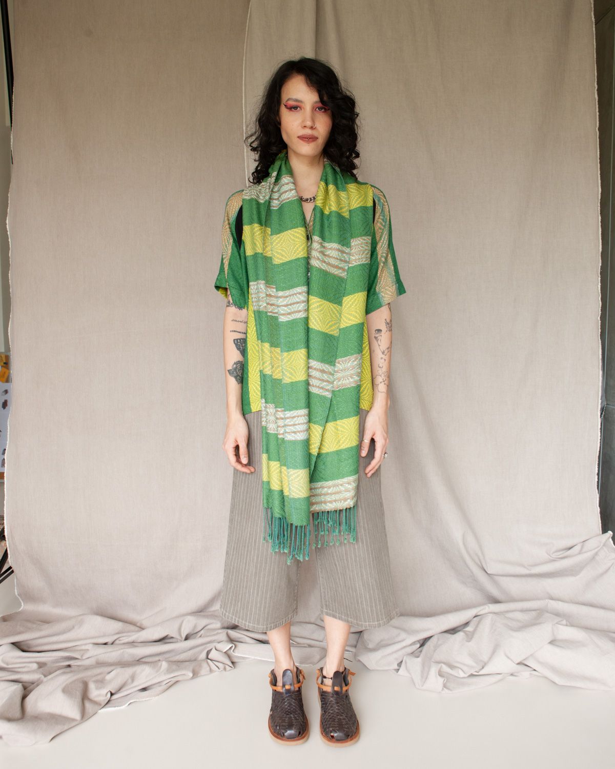 W'MENSWEAR STAR SCARF - GREEN STRIPE