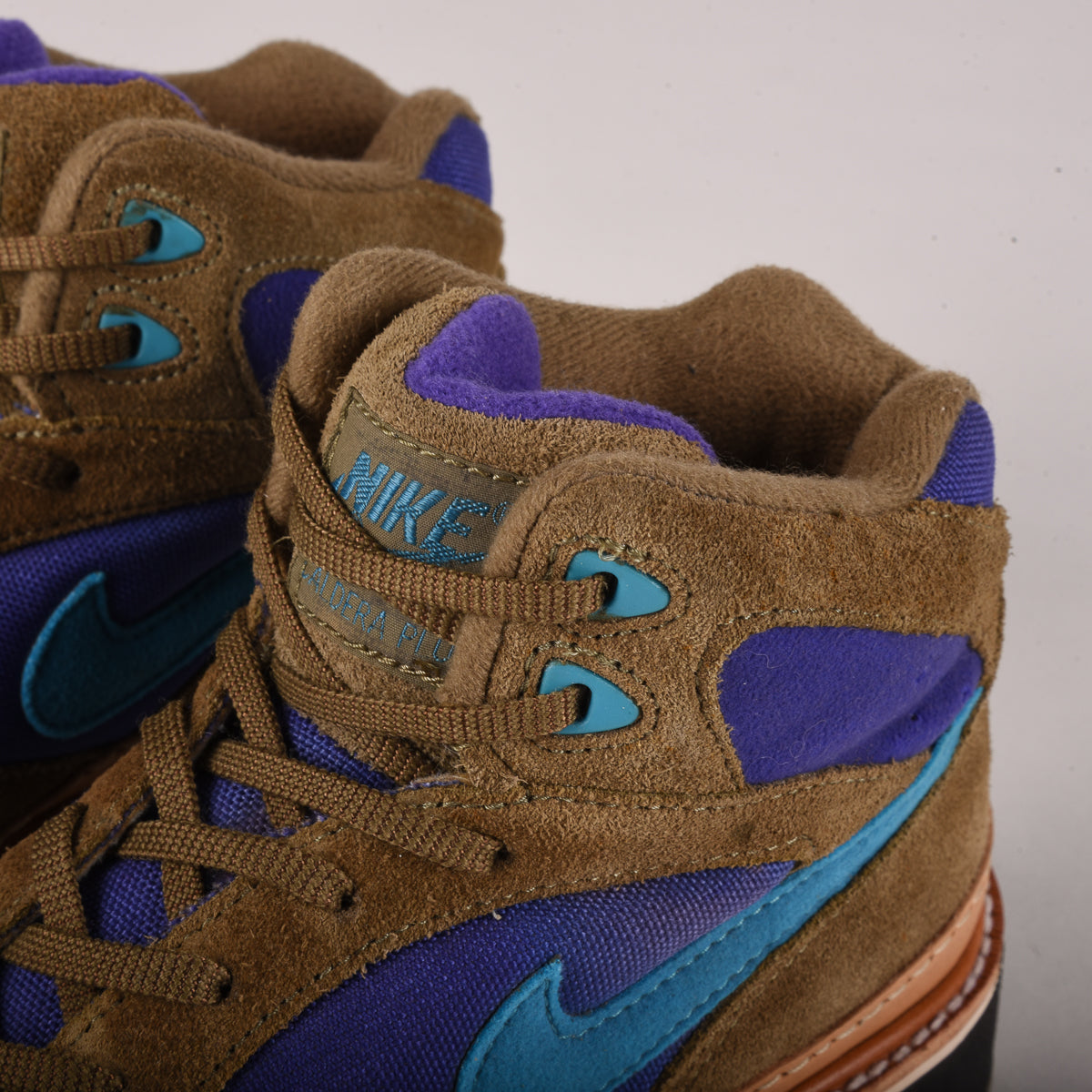 reCONSTRUCTED by SAMUEL FALZONE - 1992 NIKE ACG - OLIVE/ PURPLE