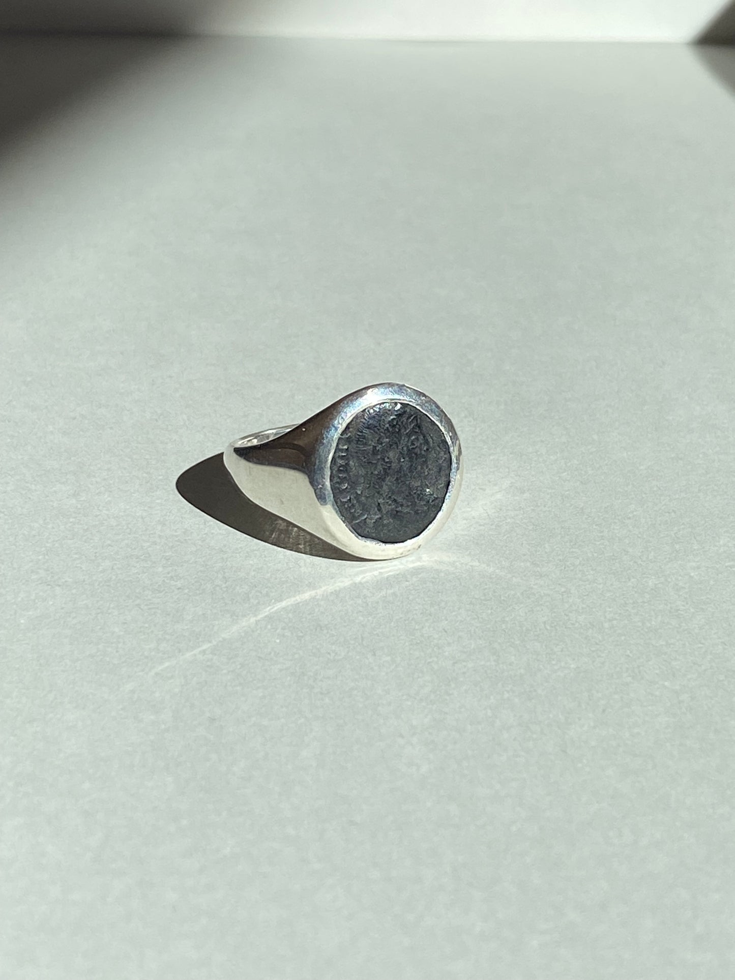 FAUST WORKSHOP SOUVENIR RING - SILVER