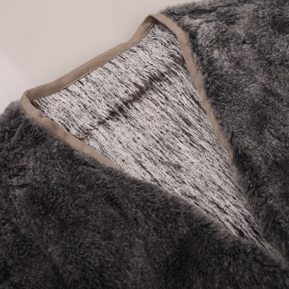 TS(S) REVERSIBLE COAT LINER JACKET - GREY
