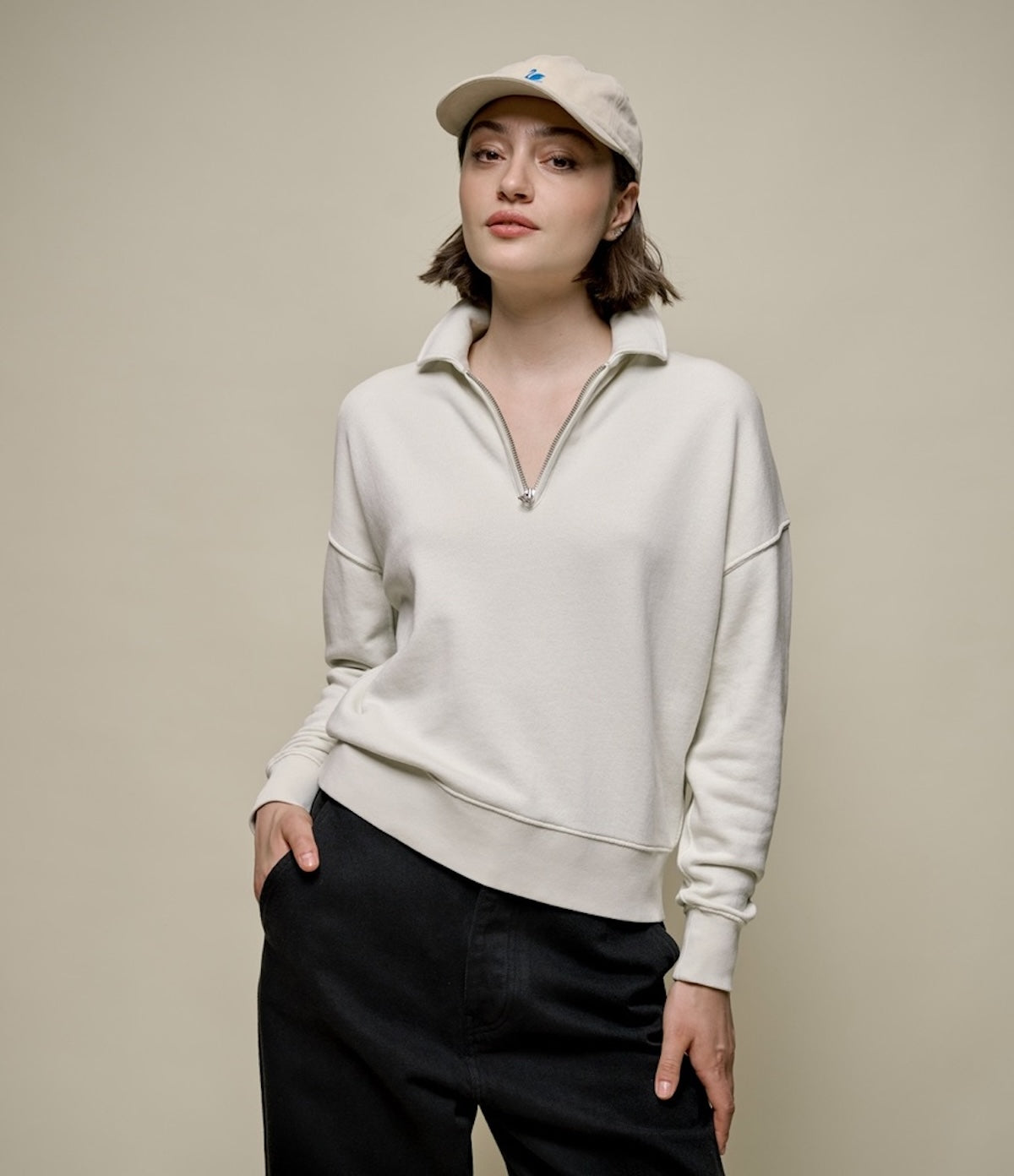 MERZ B. SCHWANEN WOMEN'S ZIP COLLAR SWEATSHIRT - CASHEW