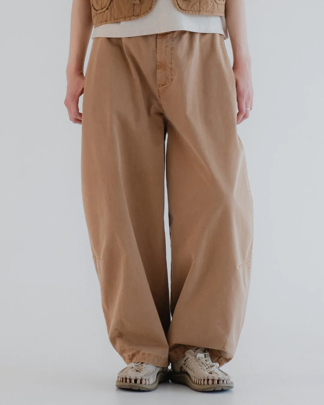 GIRLS OF DUST SULTAN PANTS - ALMOND