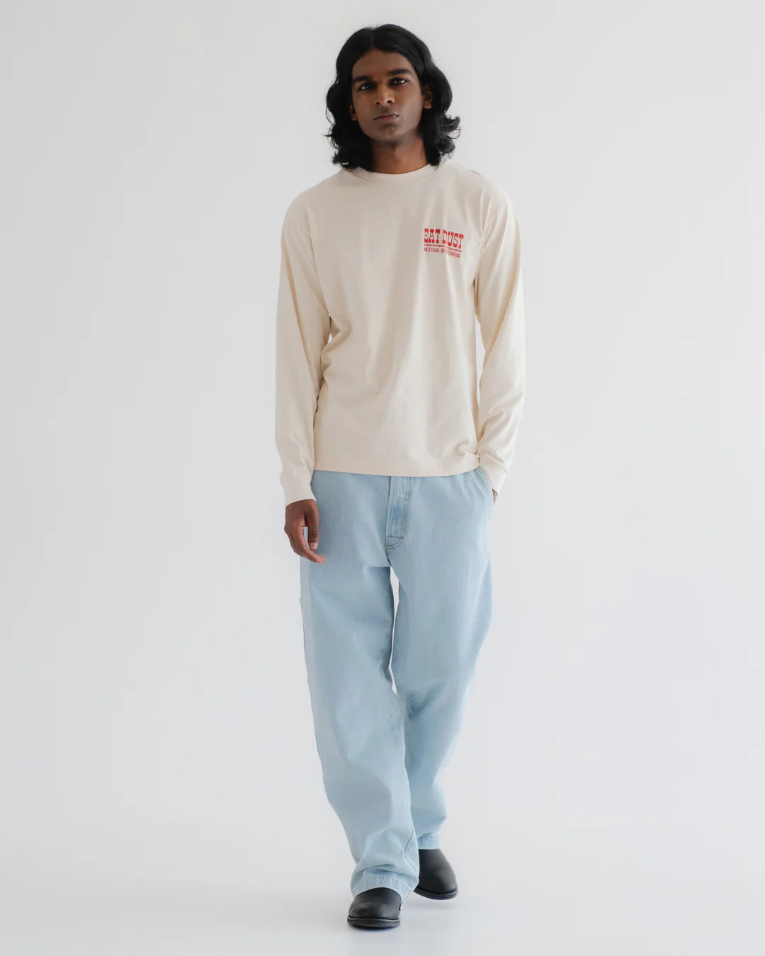 EAT DUST WESTERN SPORTSWEAR LONG SLEEVE TEE - OFF WHITE