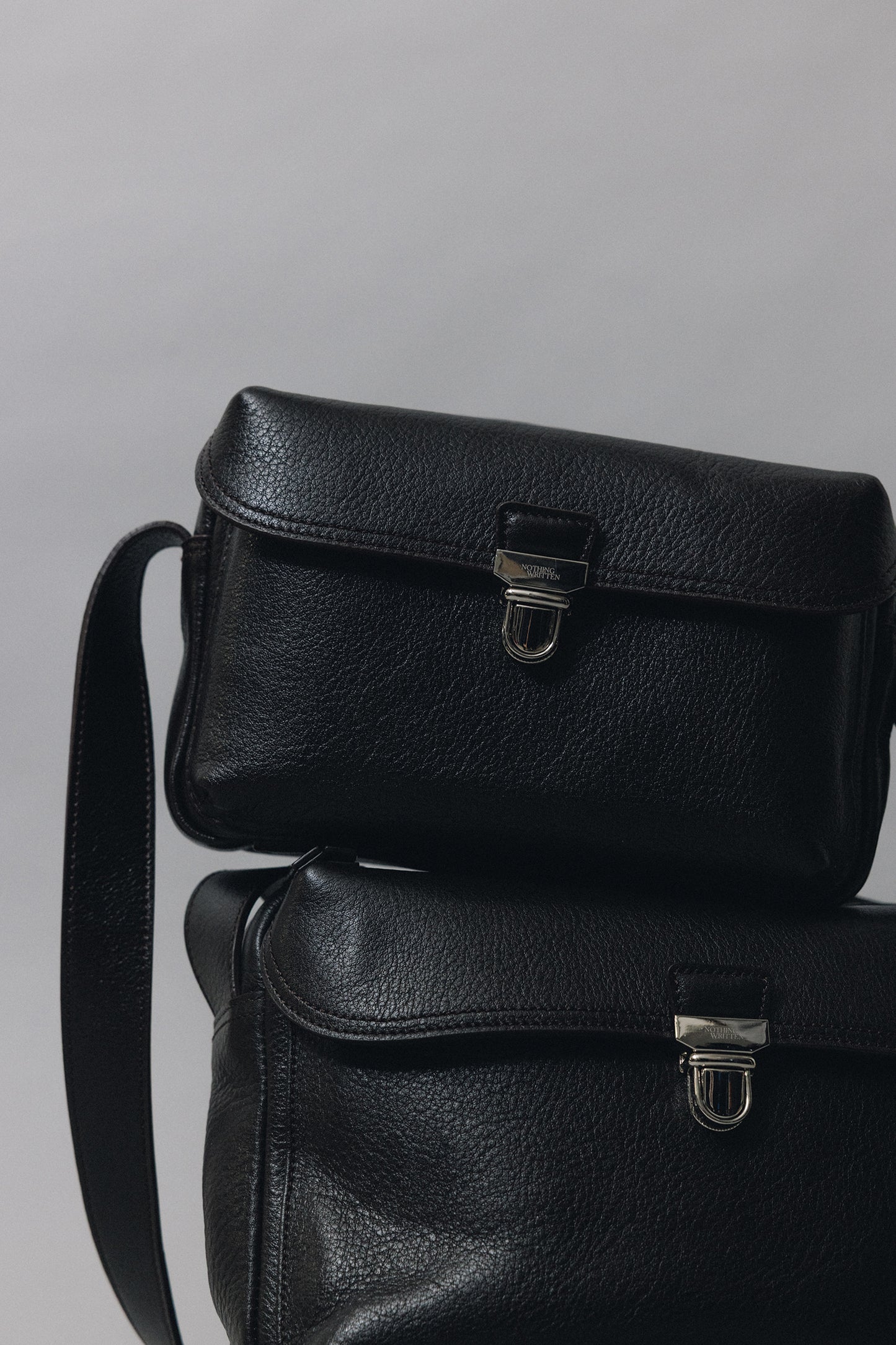 NOTHING WRITTEN PETIT FRAME MINI BAG - DARK BROWNIE