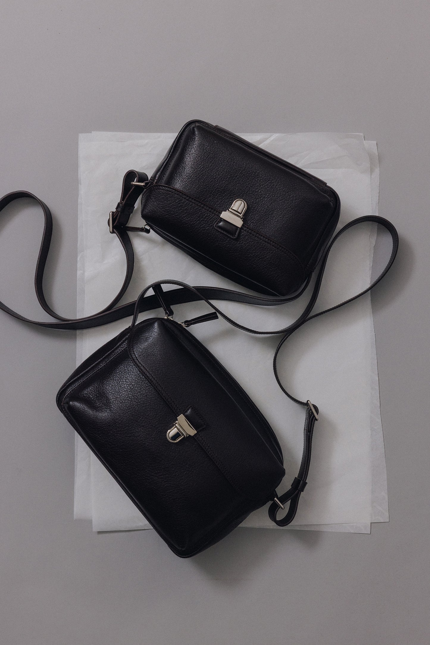 NOTHING WRITTEN PETIT FRAME MINI BAG - DARK BROWNIE
