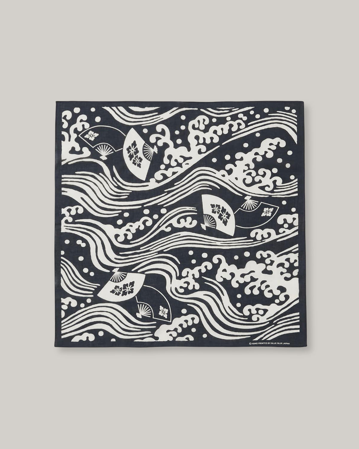BLUE BLUE JAPAN WAVE AND FAN BANDANA - NAVY