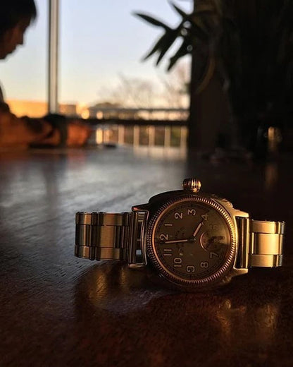 VAGUE WATCH CO. COUSSIN EARLY STAINLESS BELT