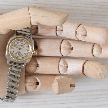 VAGUE WATCH CO. COUSSIN EARLY EXTENSION