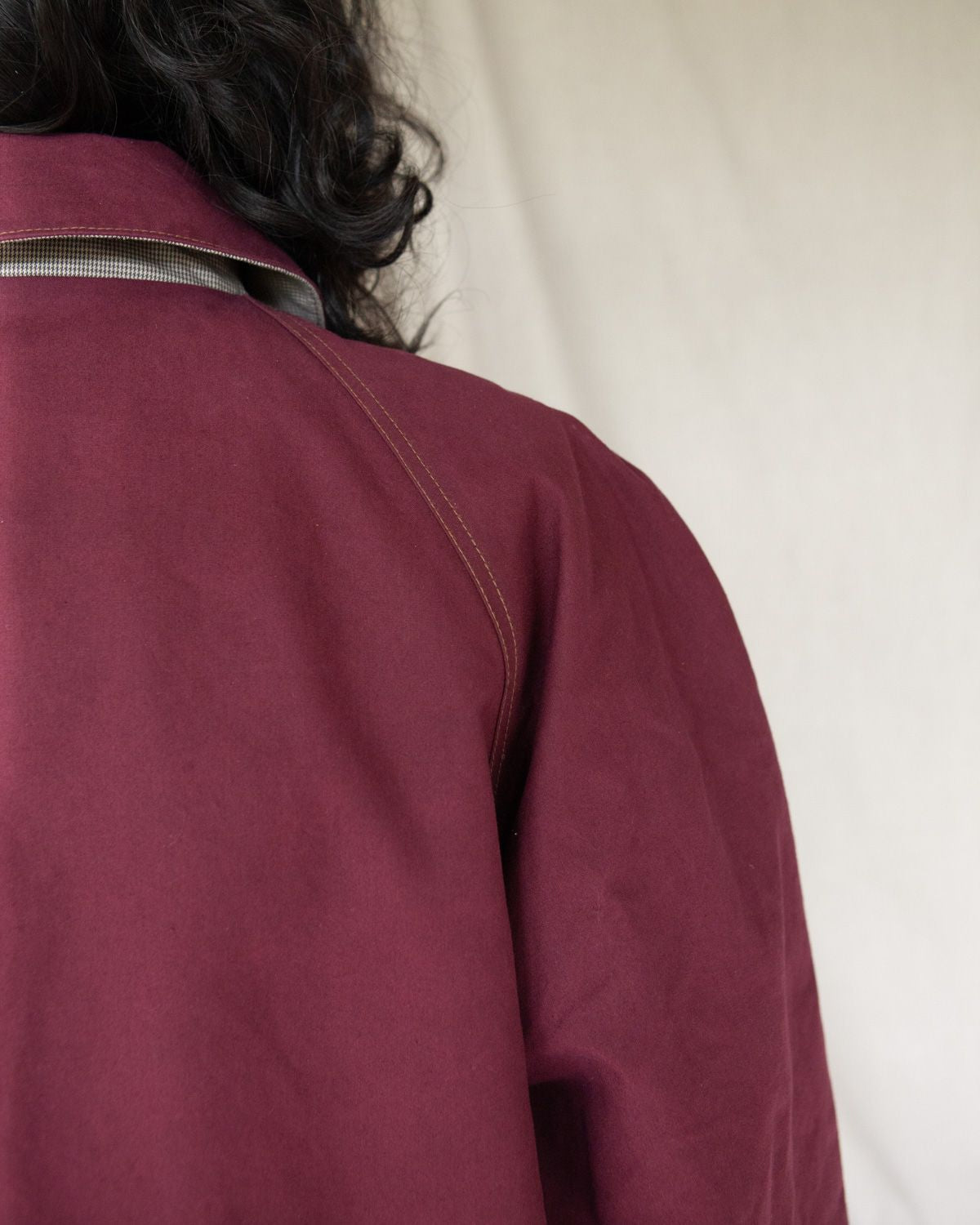 W'MENSWEAR REVERSIBLE CYCLING TRENCH - BURGUNDY