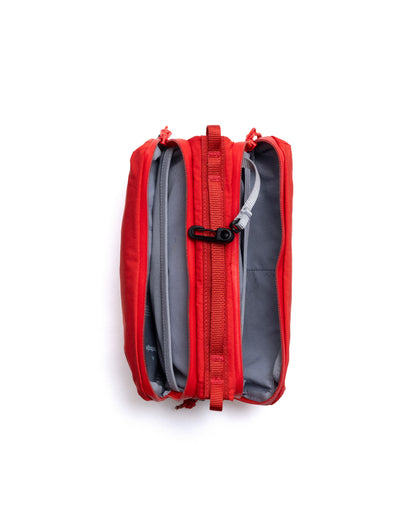 TOPOLOGIE BOTTLE SACOCHE MEDIUM RED TECH SATEEN