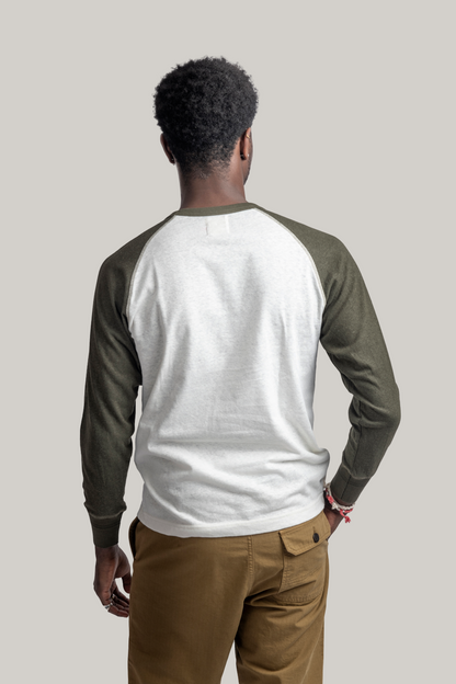 HEIMAT COTTON/ HEMP CONTRAST T-SHIRT - SEASHELL/ MILITARY GREEN