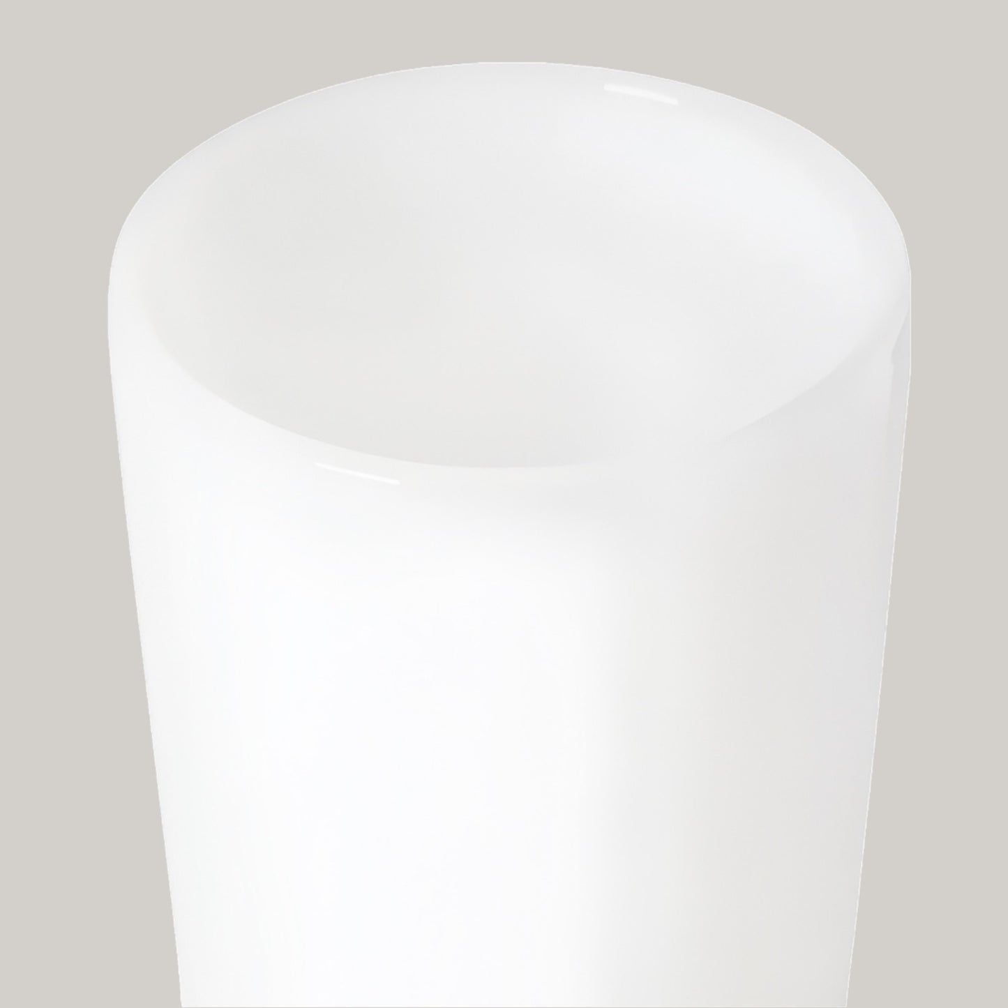 STUDIO MILLIGRAM GLASS CARAFE 1.25L - JADE WHITE