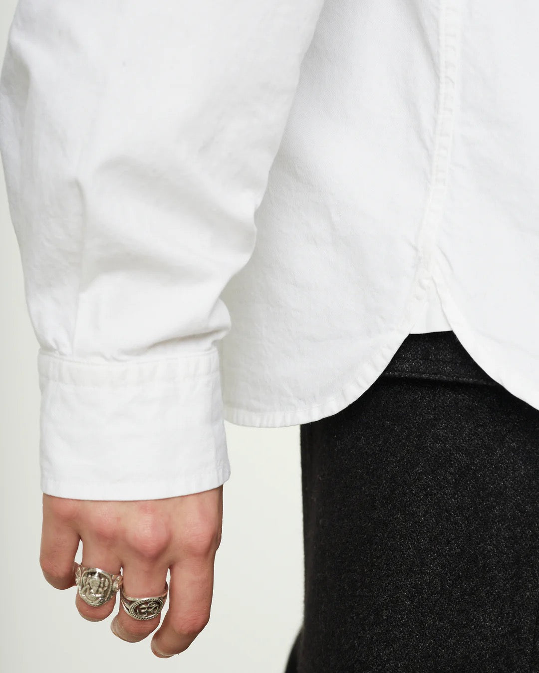 GIRLS OF DUST NOGUCHI SHIRT - WHITE