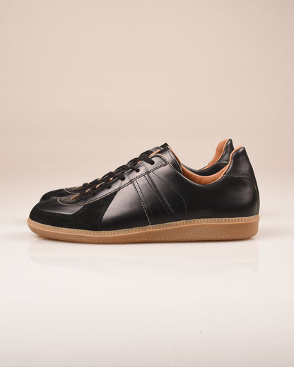 REPRODUCTION OF FOUND - GERMAN MILITARY TRAINER - BLACK