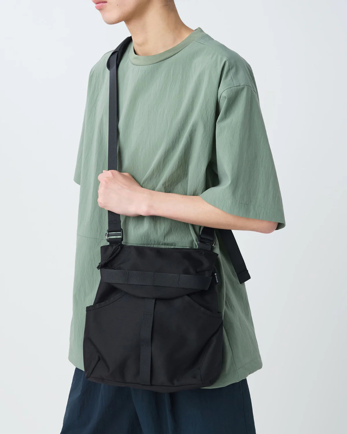 SNOW PEAK RECYCLED CORDURA SHOULDER BAG - BLACK