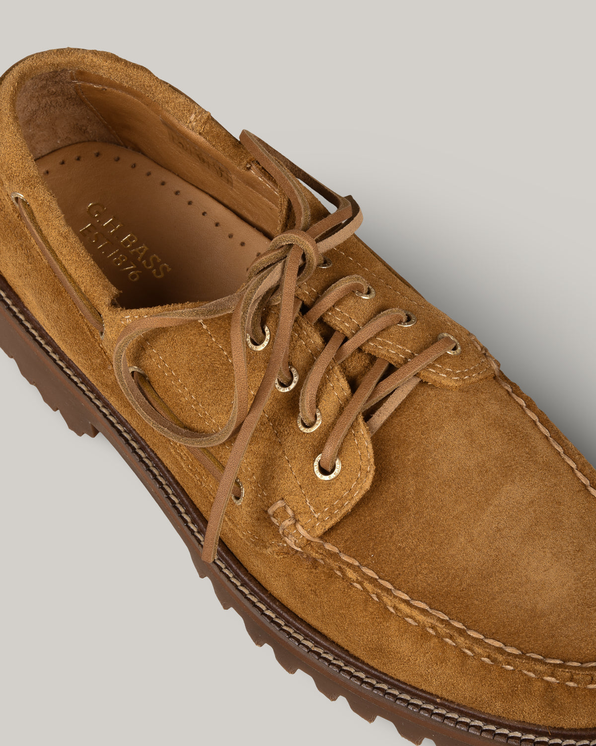 G. H. BASS RANGER CAMP MOC SUEDE - MID BROWN
