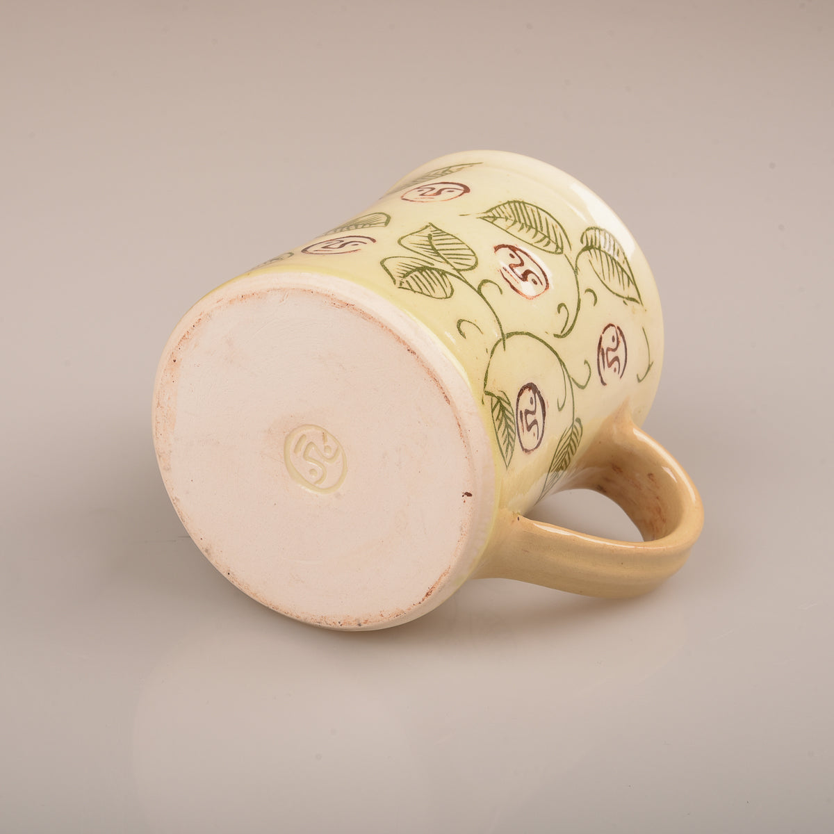 TENDER SGRAFFITO HAND-THROWN MUG - VINES