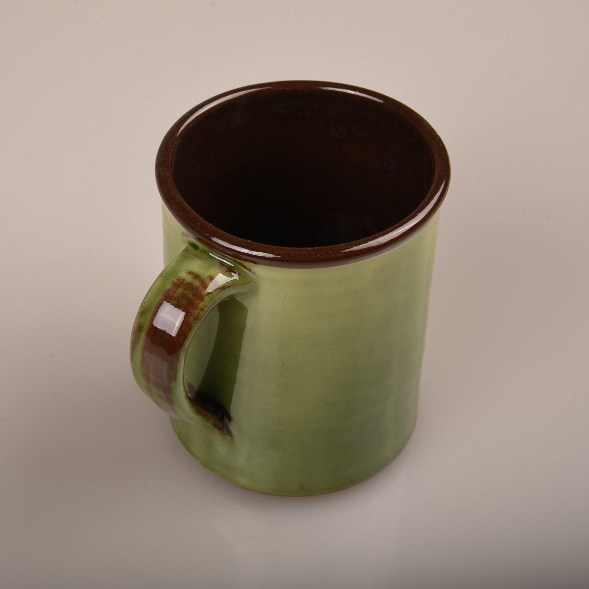 TENDER HAND-THROWN NATURAL RED CLAYCOFFEE MUG - GREEN GLAZE