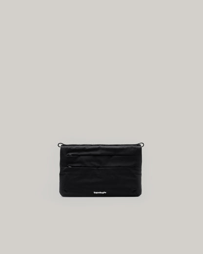 TOPOLOGIE FLAT SACOCHE SMALL BLACK TECH SATEEN