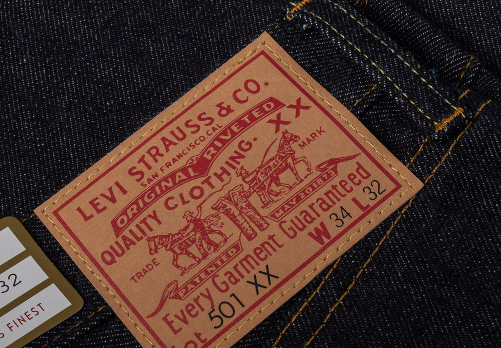 LEVI'S VINTAGE CLOTHING 1955 501 JEANS - RIGID