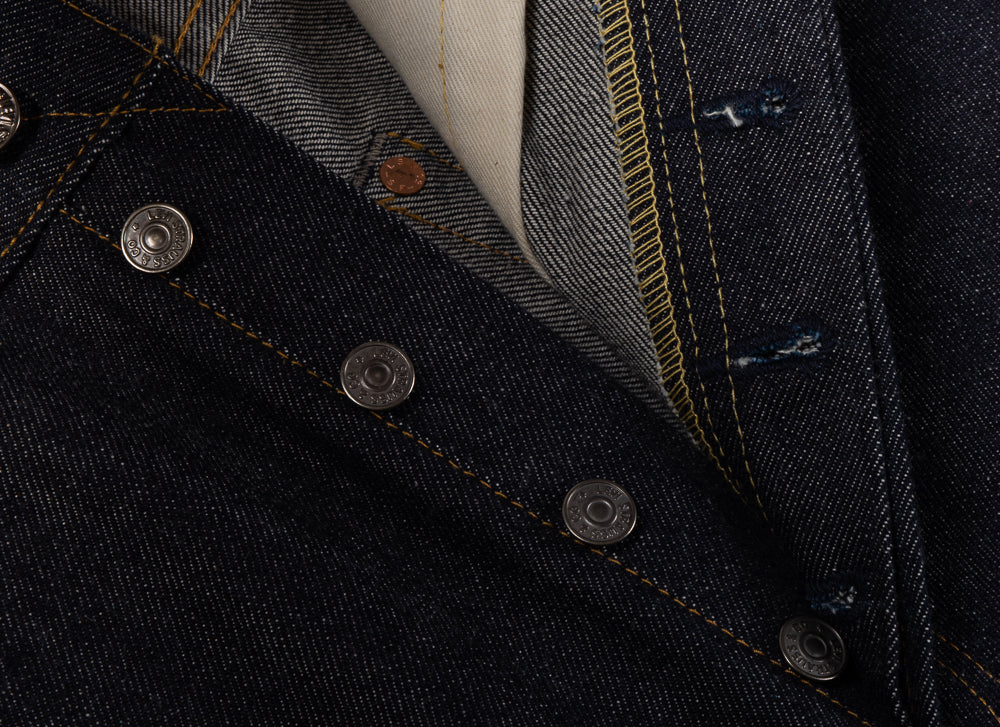 LEVI'S VINTAGE CLOTHING 1955 501 JEANS - RIGID
